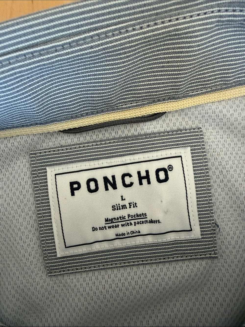 Poncho Men’s Short Sleeve Button-Up Shirt - Picture 2 of 8